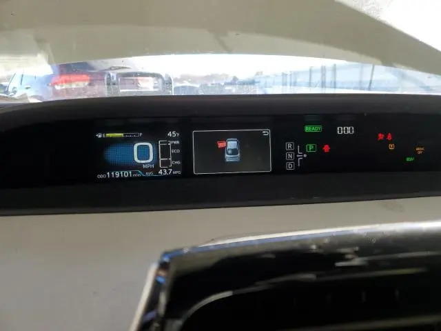 2016 TOYOTA PRIUS   