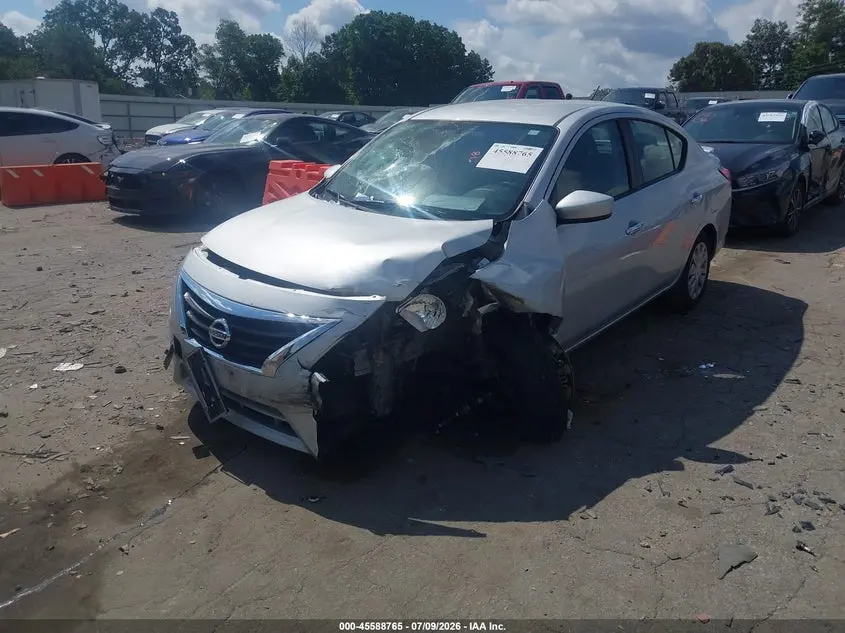 2017 NISSAN VERSA 1.6 SV
