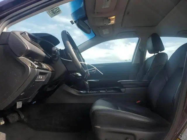 2015 TOYOTA AVALON XLE