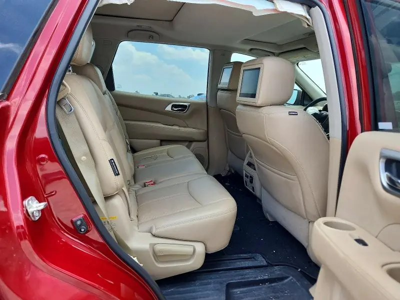 2019 NISSAN PATHFINDER PLATINUM  