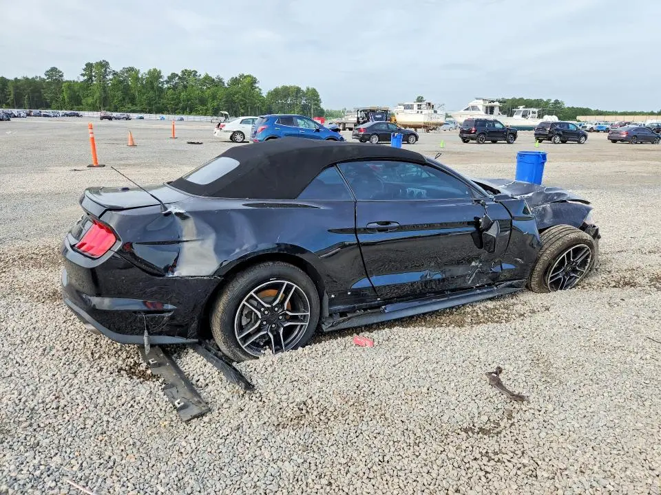 2022 FORD MUSTANG   