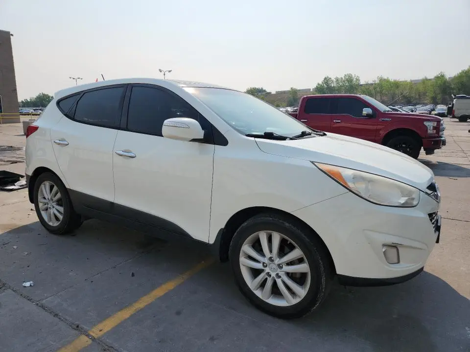 2011 HYUNDAI TUCSON LIMITED  