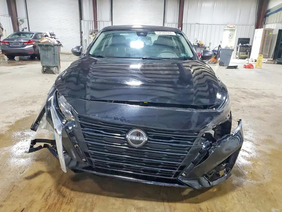 2024 NISSAN ALTIMA S  