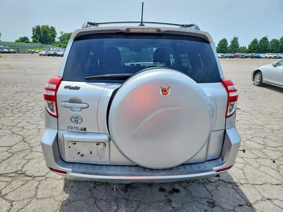 2012 TOYOTA RAV4 BASE  
