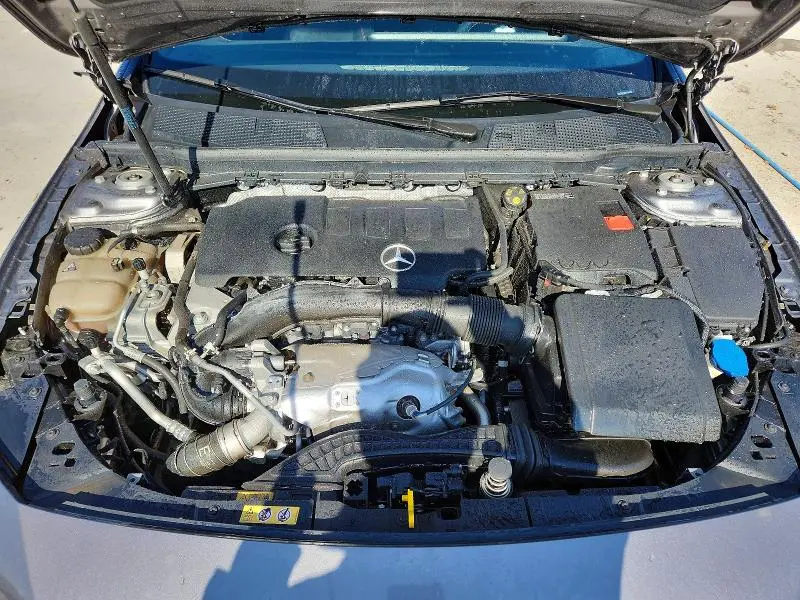 2021 MERCEDES-BENZ CLA 250  