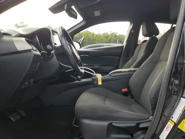 2019 TOYOTA C-HR XLE