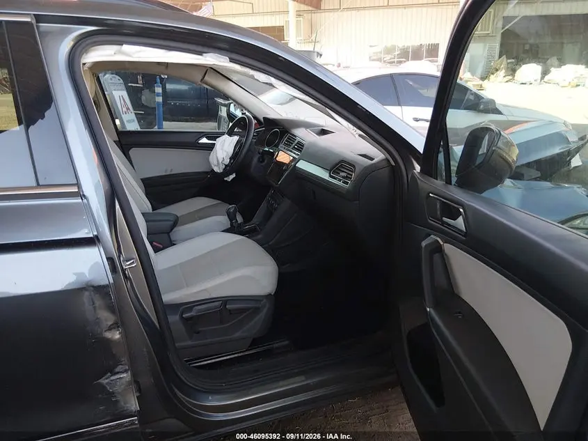 2018 VOLKSWAGEN TIGUAN 2.0T SE/2.0T SEL