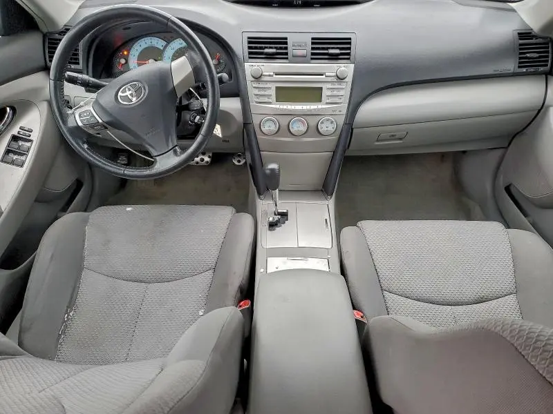 2010 TOYOTA CAMRY BASE  