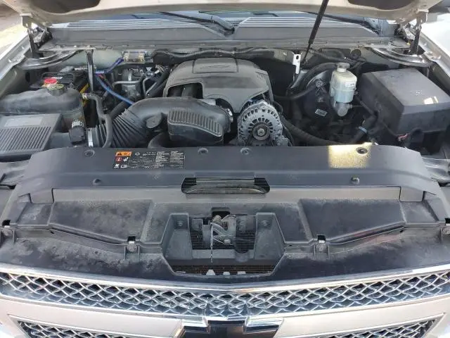 2013 CHEVROLET SUBURBAN K1500 LTZ  