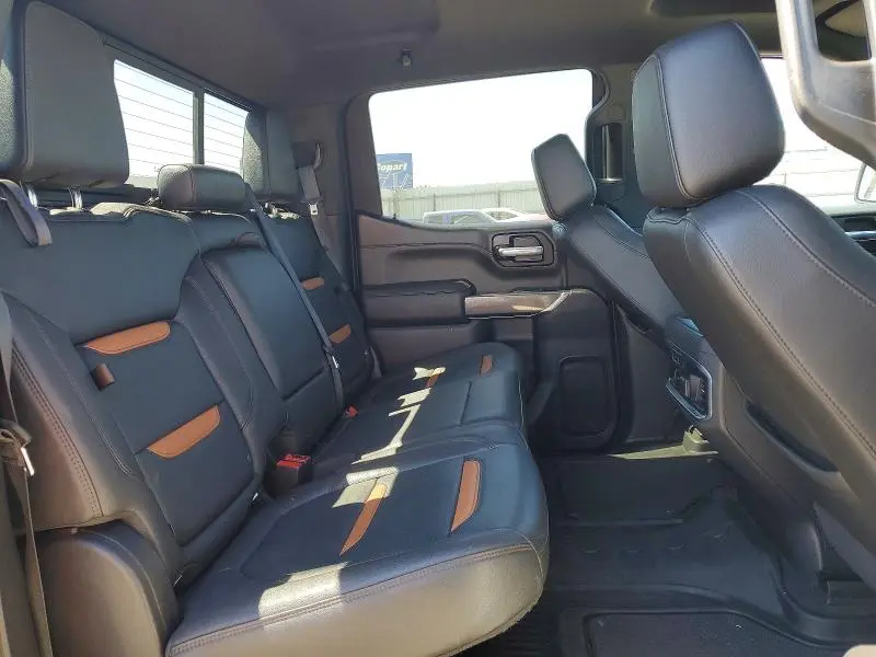 2021 GMC SIERRA K1500 AT4  
