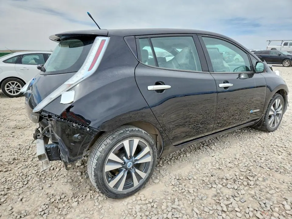 2013 NISSAN LEAF S  