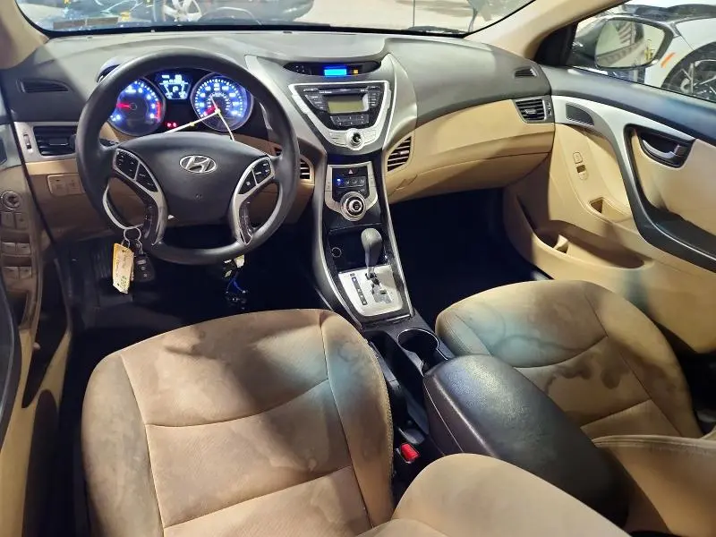 2012 HYUNDAI ELANTRA GLS  
