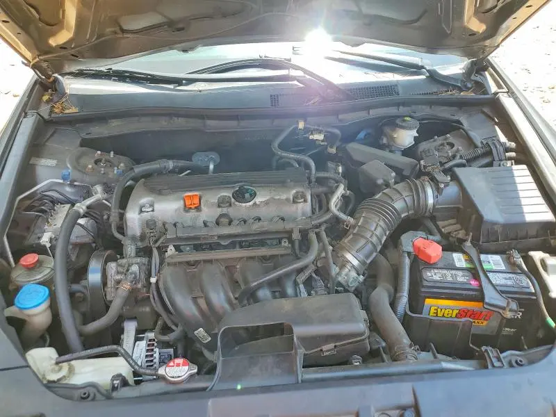 2010 HONDA ACCORD LX  