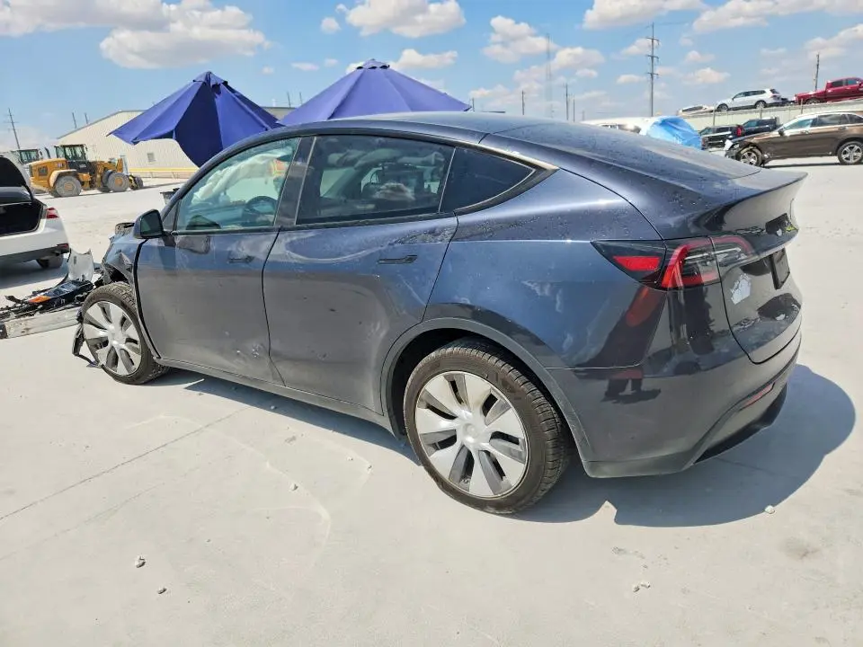 2024 TESLA MODEL Y   