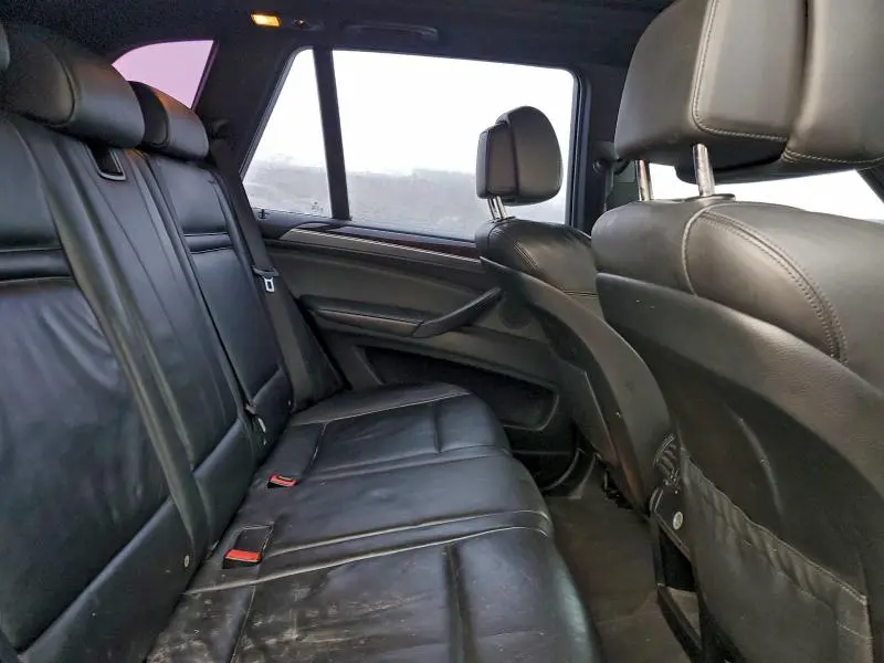 2010 BMW X5 XDRIVE30I  