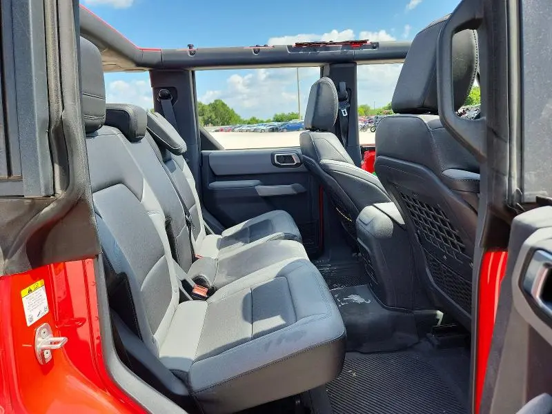 2022 FORD BRONCO BASE  