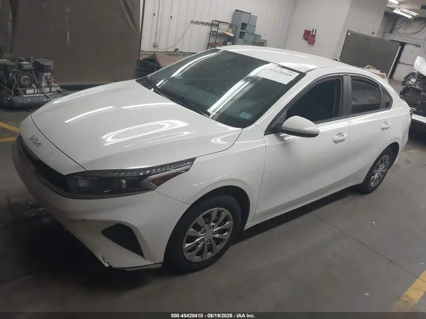 2024 KIA FORTE LX