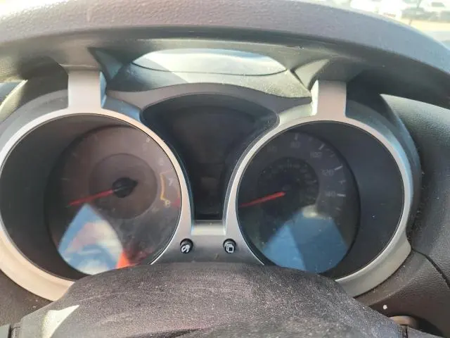 2013 NISSAN JUKE S  