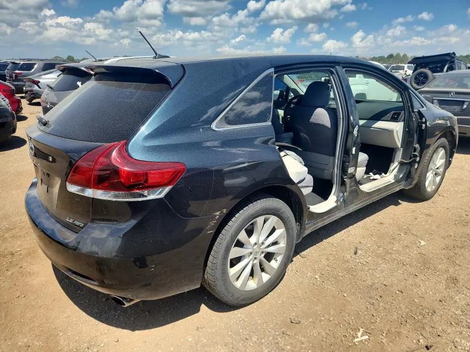 2013 TOYOTA VENZA LE  
