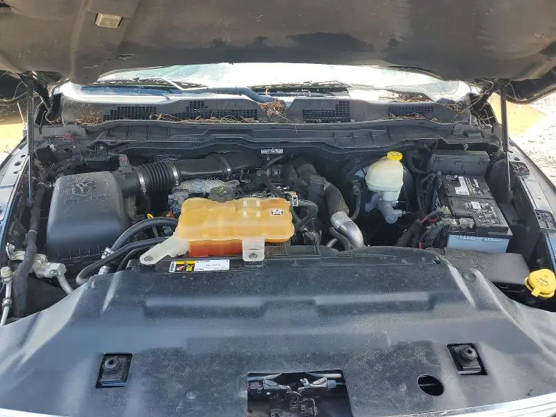 2015 RAM 1500 LARAMIE  