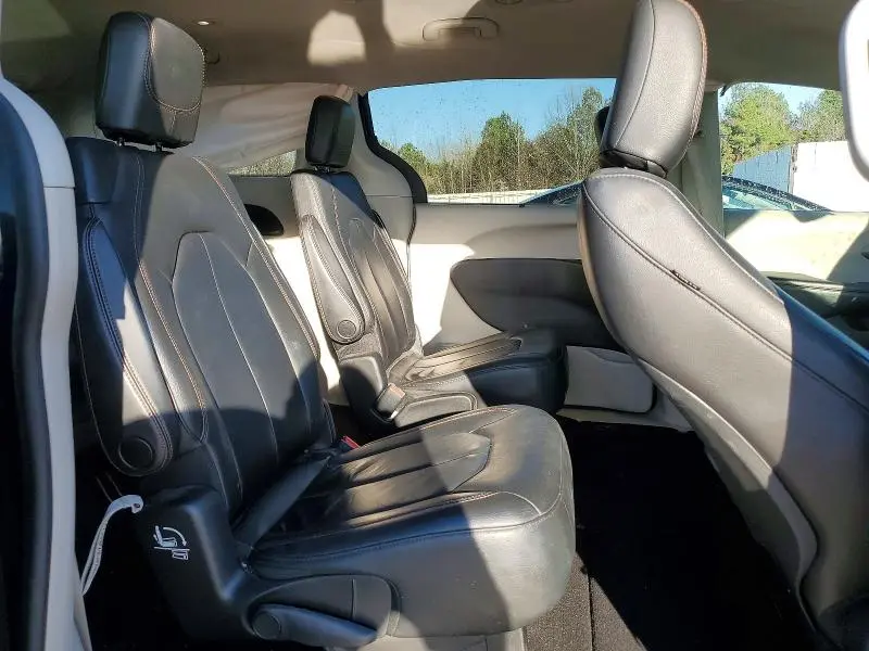 2017 CHRYSLER PACIFICA TOURING L  