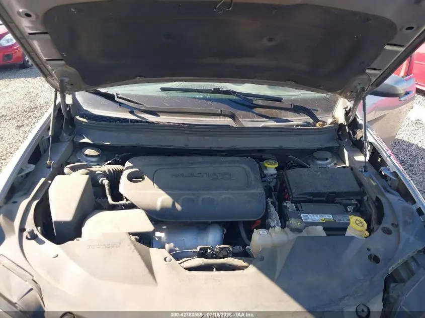 2019 JEEP CHEROKEE LATITUDE FWD