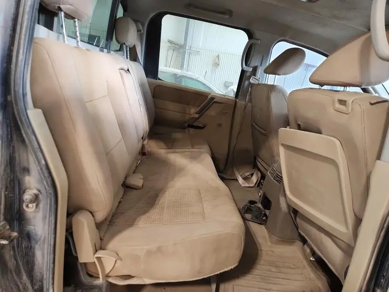 2010 NISSAN TITAN XE  