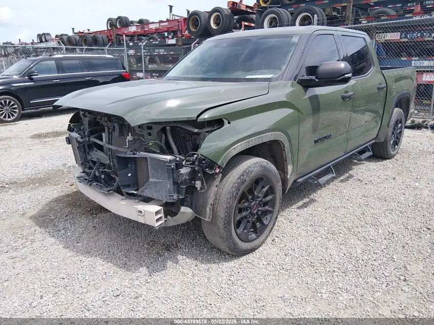 2022 TOYOTA TUNDRA SR5