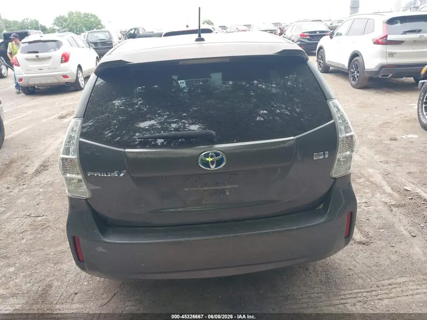2013 TOYOTA PRIUS V THREE