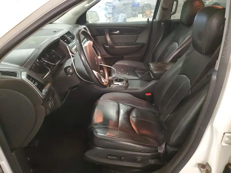 2013 GMC ACADIA SLT-1  