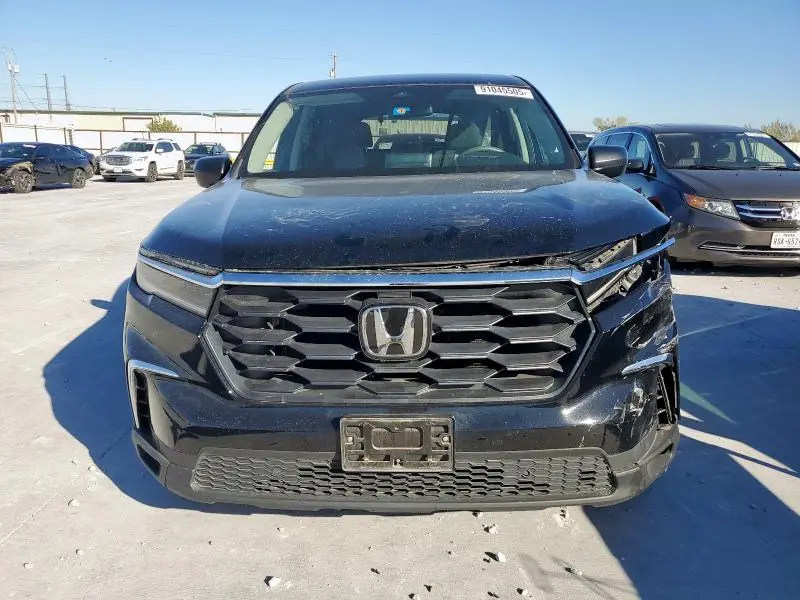 2023 HONDA PILOT LX  