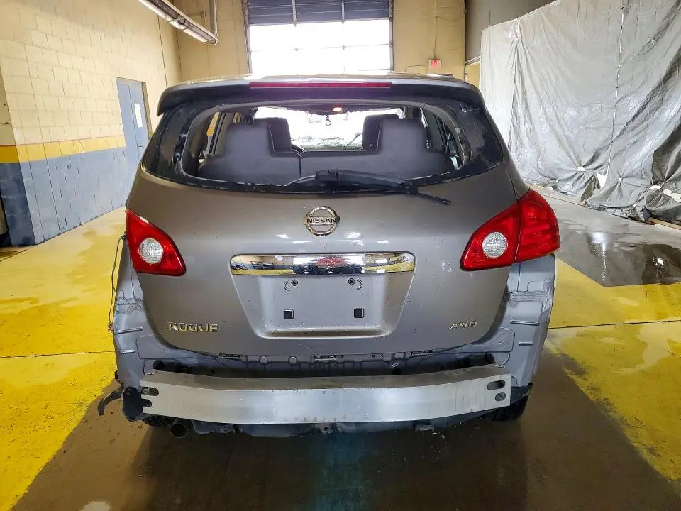 2013 NISSAN ROGUE S  