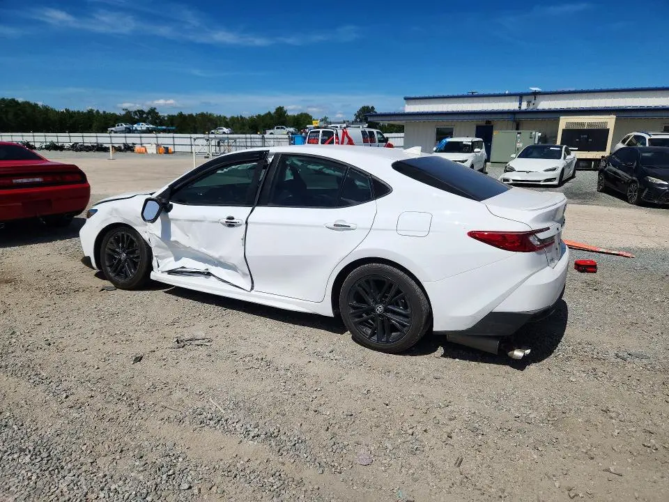 2026 TOYOTA CAMRY SE  