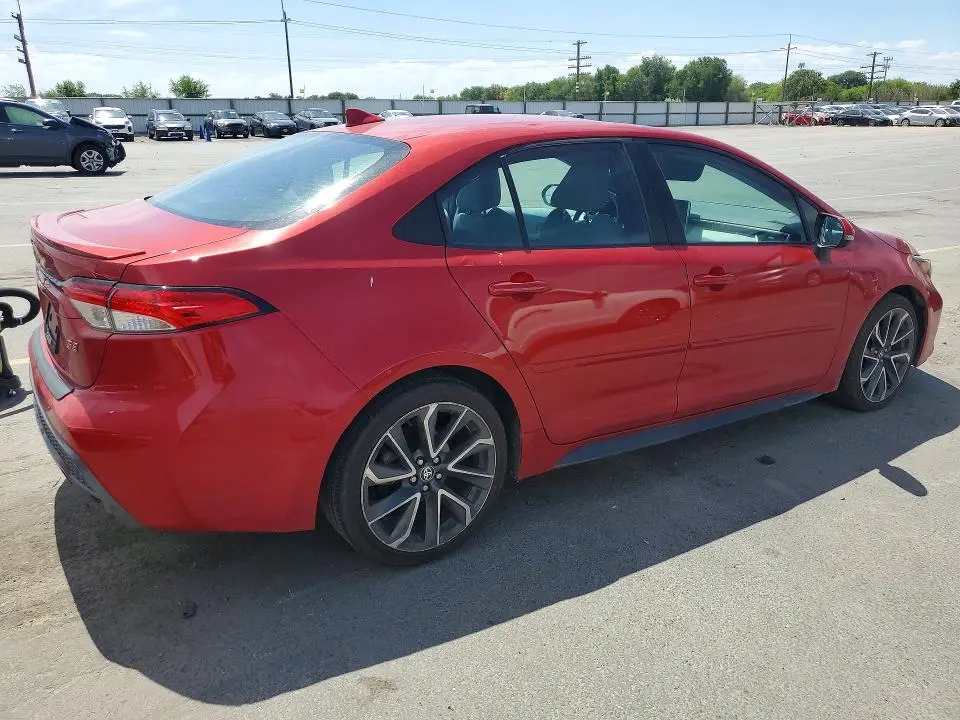 2021 TOYOTA COROLLA SE  