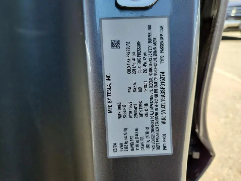 2025 TESLA MODEL 3   