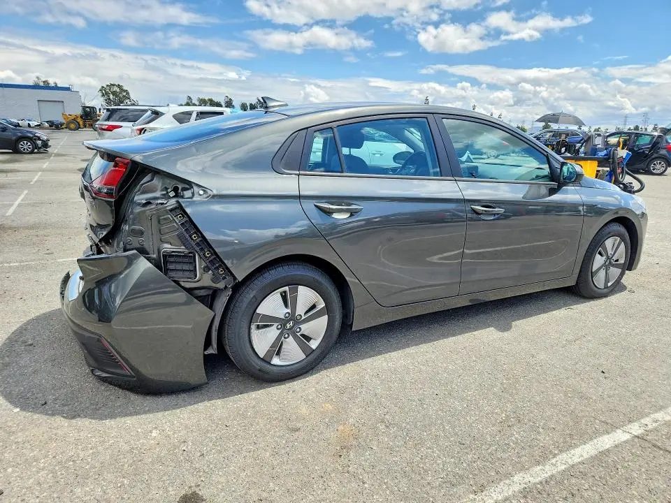 2022 HYUNDAI IONIQ BLUE  