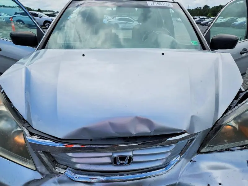 2010 HONDA ODYSSEY LX  