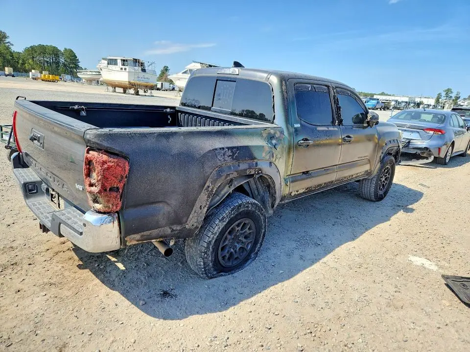 2018 TOYOTA TACOMA SR5 V6  