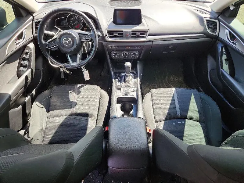 2017 MAZDA 3 TOURING  