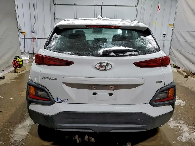 2020 HYUNDAI KONA SE  
