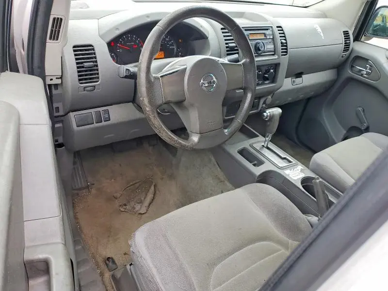 2012 NISSAN FRONTIER S  