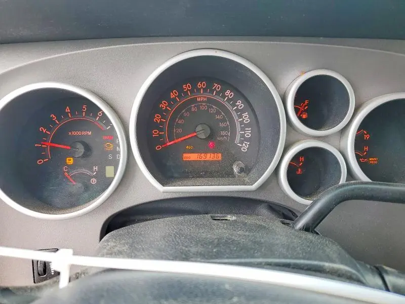 2011 TOYOTA TUNDRA DOUBLE CAB SR5  