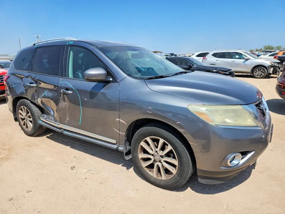2015 NISSAN PATHFINDER SL  
