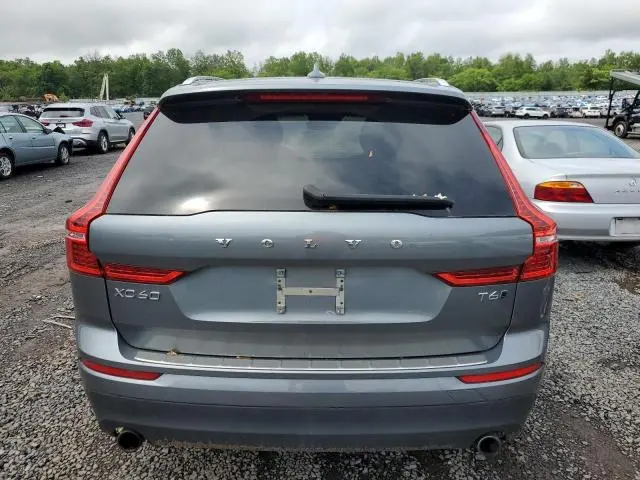 2018 VOLVO XC60 T6 MOMENTUM  