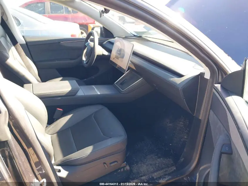 2026 TESLA MODEL Y PREMIUM REAR-WHEEL DRIVE/STANDARD REAR-WHEEL DRIVE