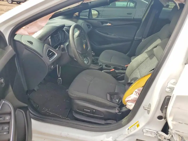 2017 CHEVROLET CRUZE LT  