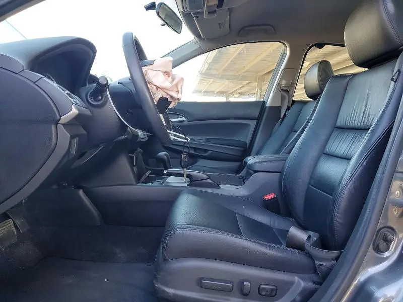 2011 HONDA ACCORD SE  
