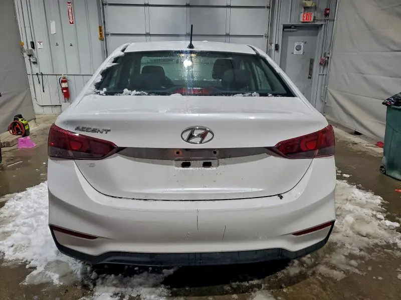 2022 HYUNDAI ACCENT SE  