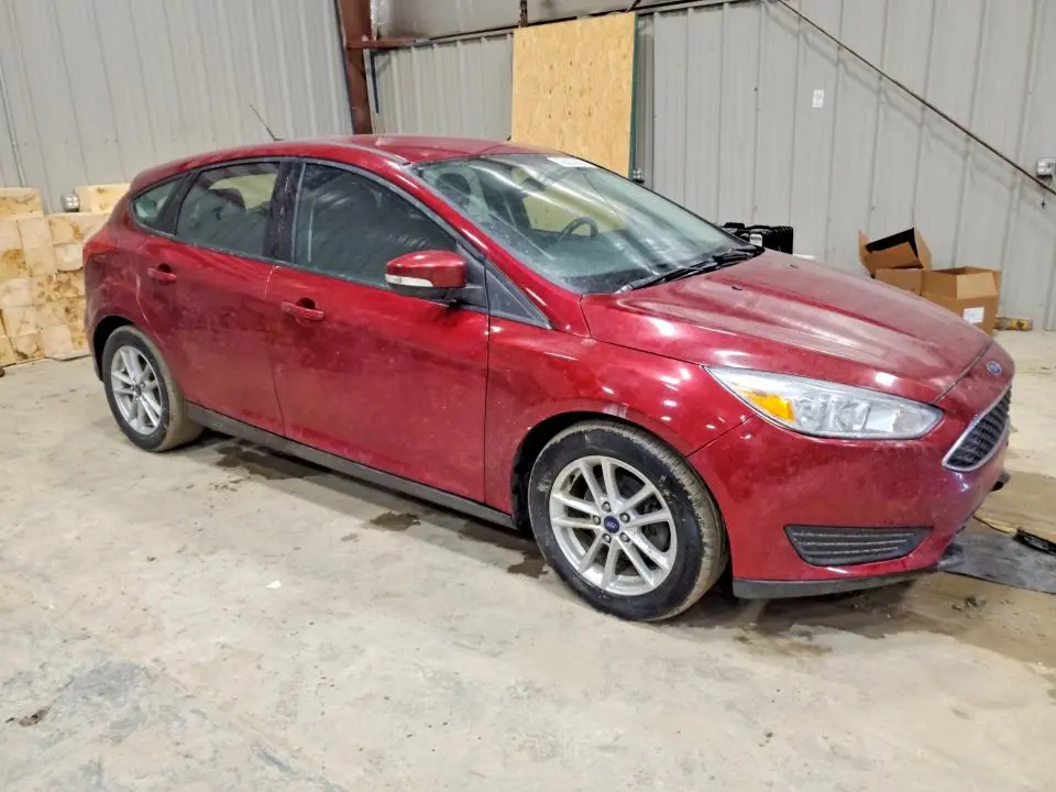2017 FORD FOCUS SE  