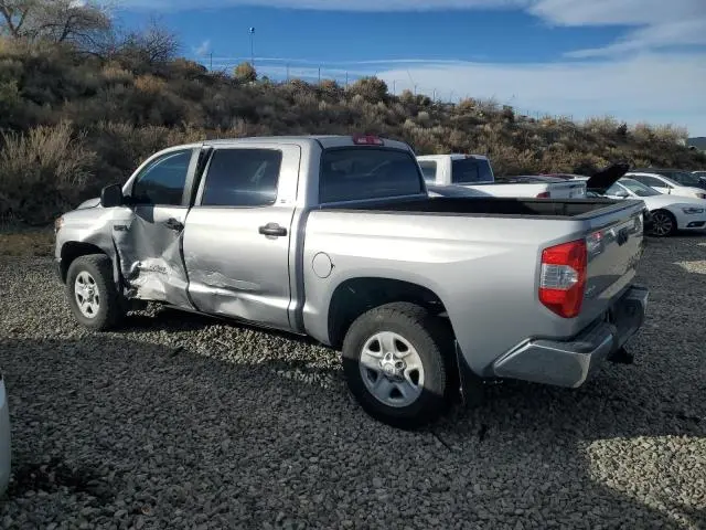 2019 TOYOTA TUNDRA CREWMAX SR5  